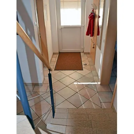 At The Boddenwiesen - Hinnen